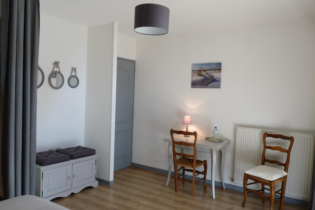 La Grange Aux Oiseaux Hotel Saint-Mesmin  Zewnętrze zdjęcie